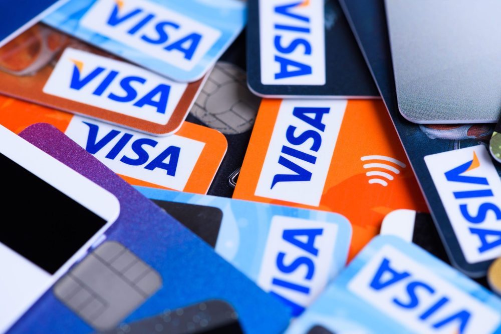Amazon set to ban Visa credit cards