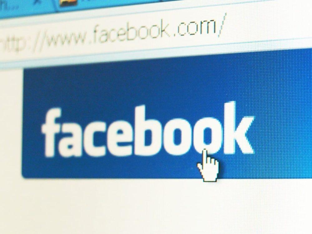 Facebook Groups & Pages - What’s the Difference?