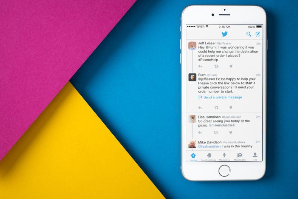 Twitter from Tweet to a private conversation