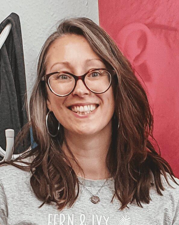 A woman with a smiling face