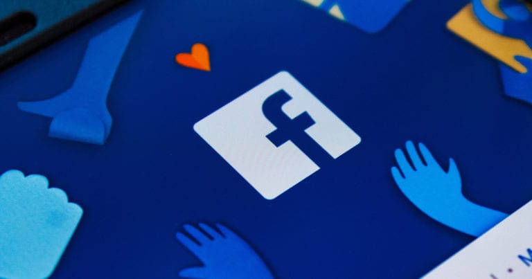 facebook icon with blue background